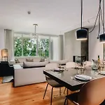 Thechipp - Designapartment Mit Seeblick, Pool, Sauna & Kamin Apartment Bad Saarow