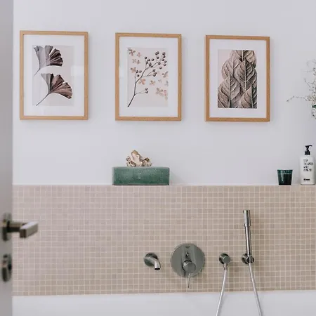 Thechipp - Designapartment Mit Seeblick, Pool, Sauna & Kamin *