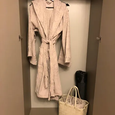 Thechipp - Designapartment Mit Seeblick, Pool, Sauna & Kamin Апартаменты