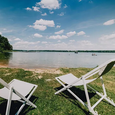 Thechipp - Designapartment Mit Seeblick, Pool, Sauna & Kamin شقة