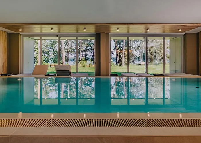 Thechipp - Designapartment Mit Seeblick, Pool, Sauna & Kamin *